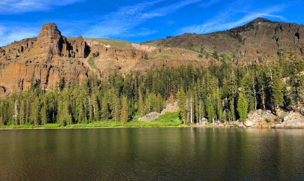 Round Lake - Tahoe Rim Trail