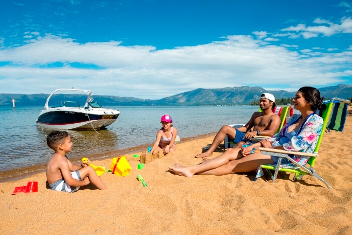 Baldwin Beach © Rachid Dahnoun / Lake Tahoe Visitors Authority