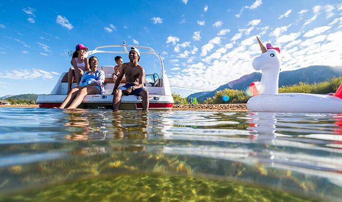 Family Fun Boating Lake Lake Tahoe Shore