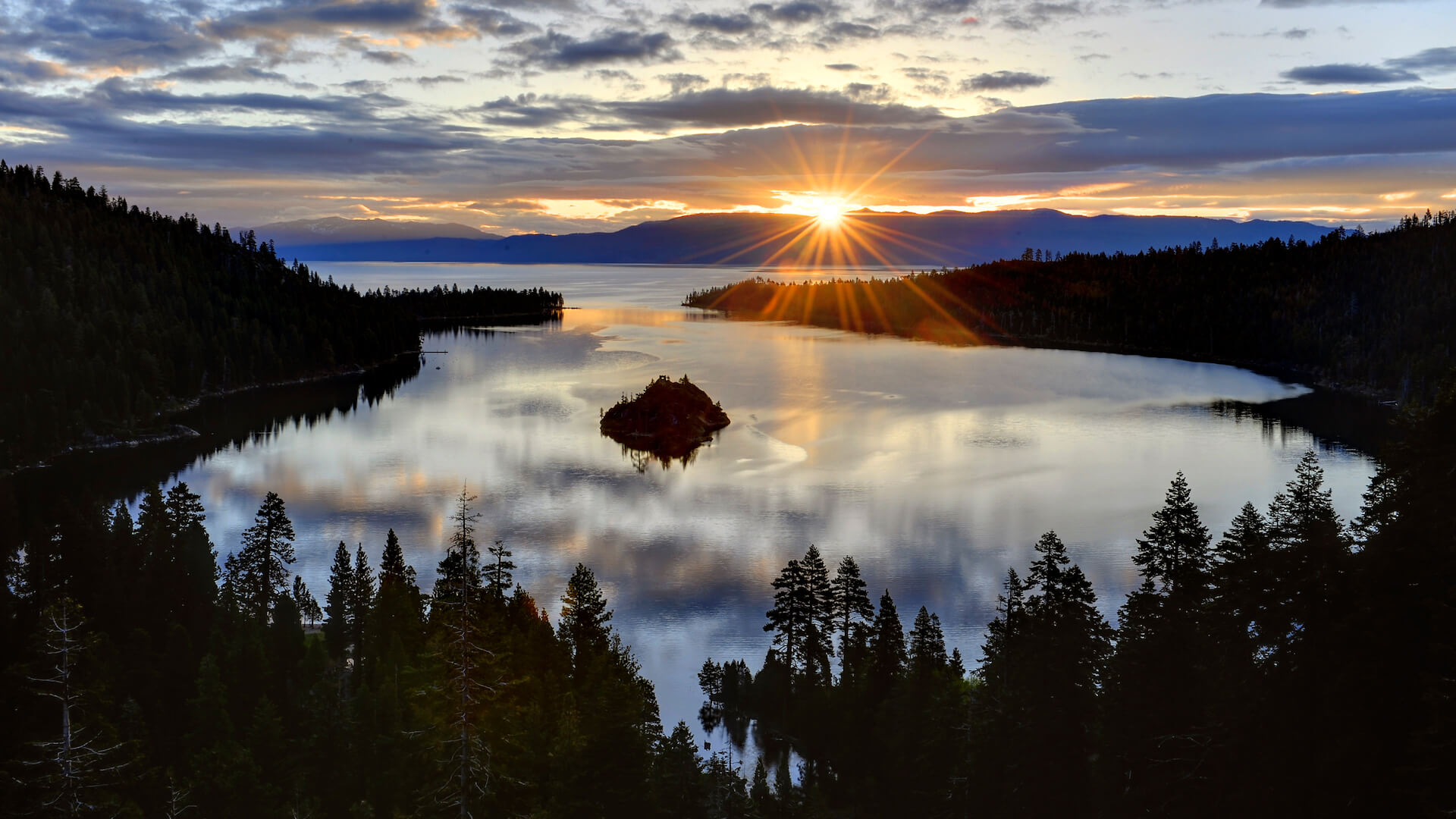 Sunrise over Emerald Bay - Rod Hanna / LTVA