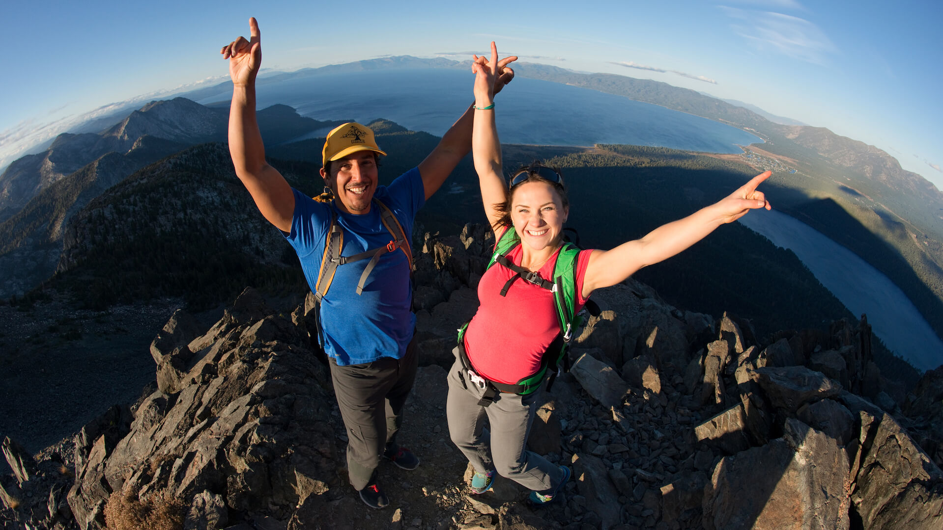 Hikers on the summit of Mt Tallac - Rachid Dahnoun / LTVA