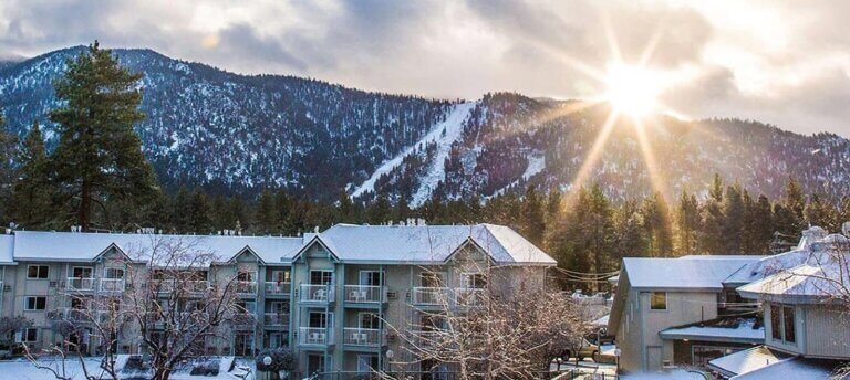 Beach Retreat and Lodge at Tahoe winter