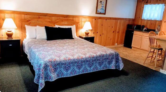 The Washoe Lodge Bedroom