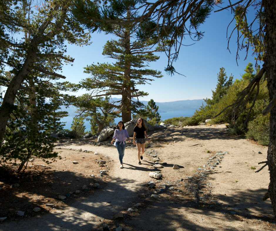 Two women hiking the Tahoe Rim Trail