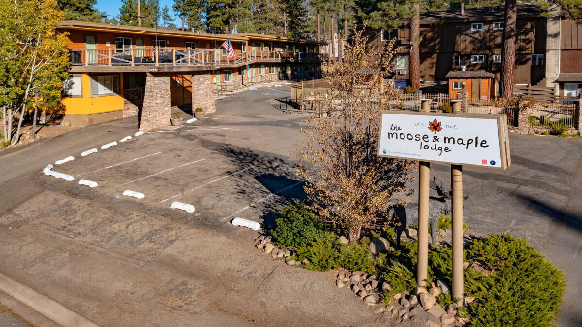 The Moose and Maple Lodge - Visit Lake Tahoe