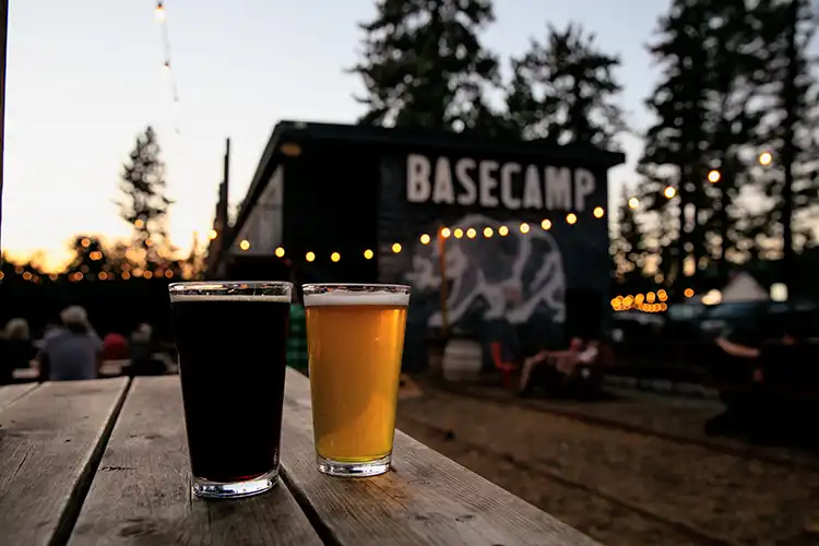 Basecamp Hotel