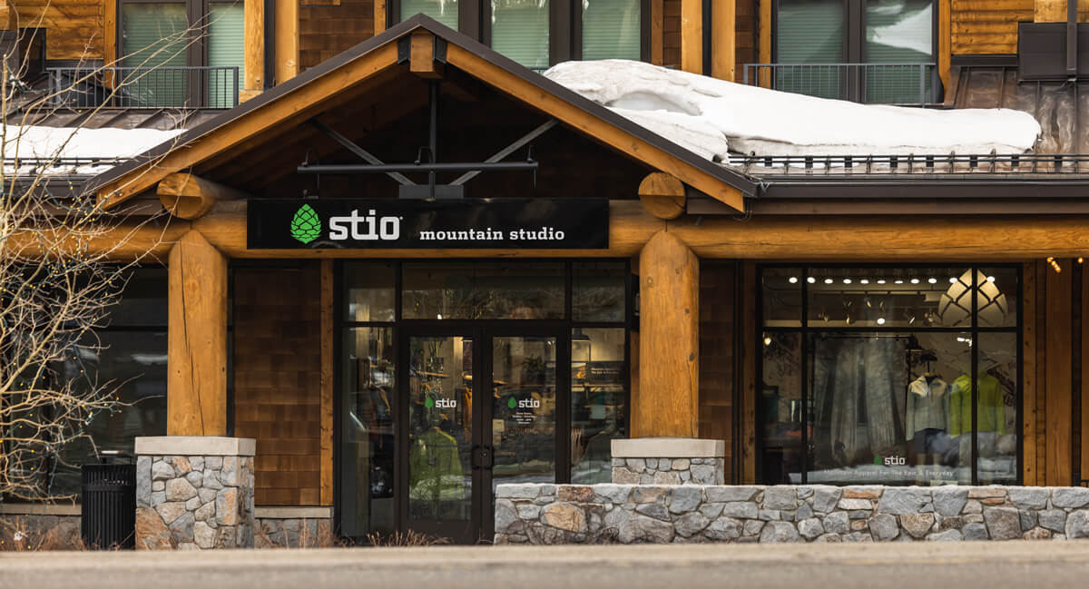 Stio Mountain Studio Tahoe