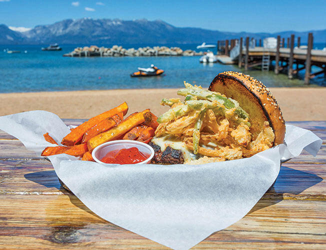 Beach Bums Bar & Grill at Round Hill Pines Beach Resort