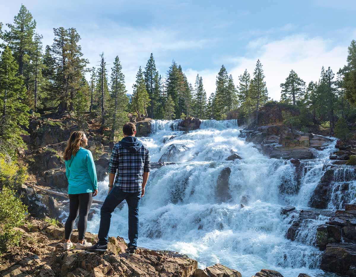 25 Lake Tahoe Bucket List Must Do’s For 2025