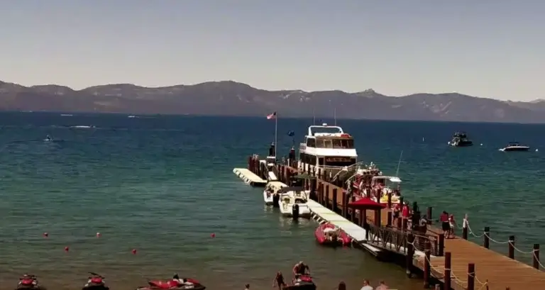 Zephyr Cove Resort Lake Tahoe Webcam (pier)