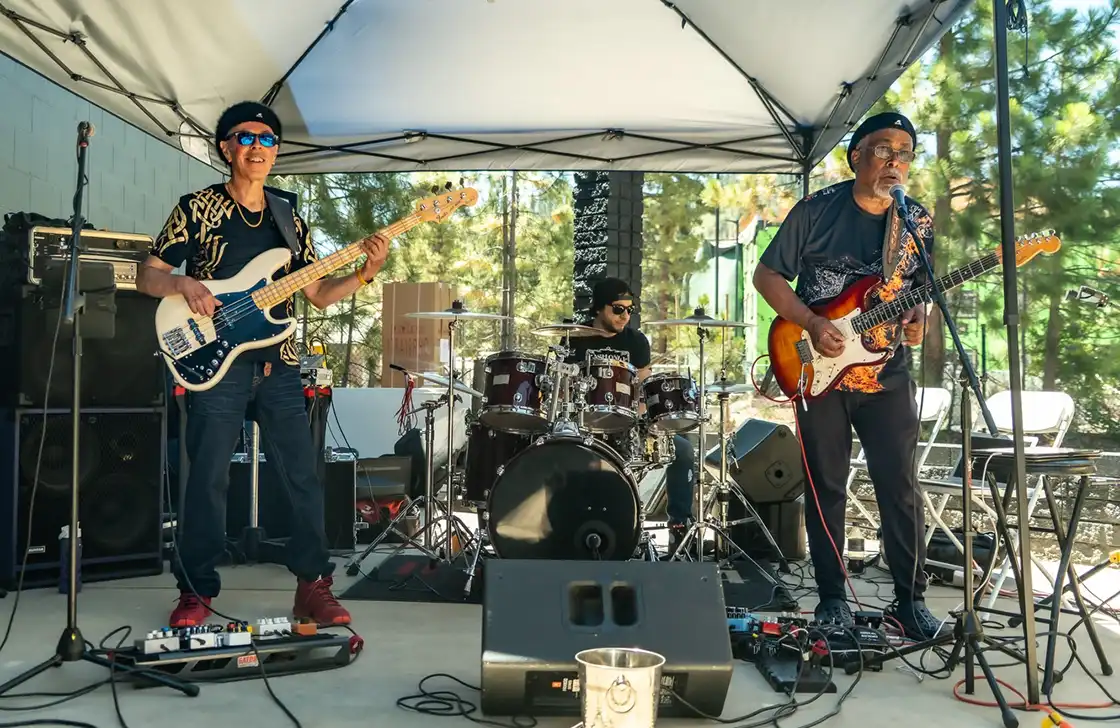 Live Music Cascade Kitchens Lake Tahoe